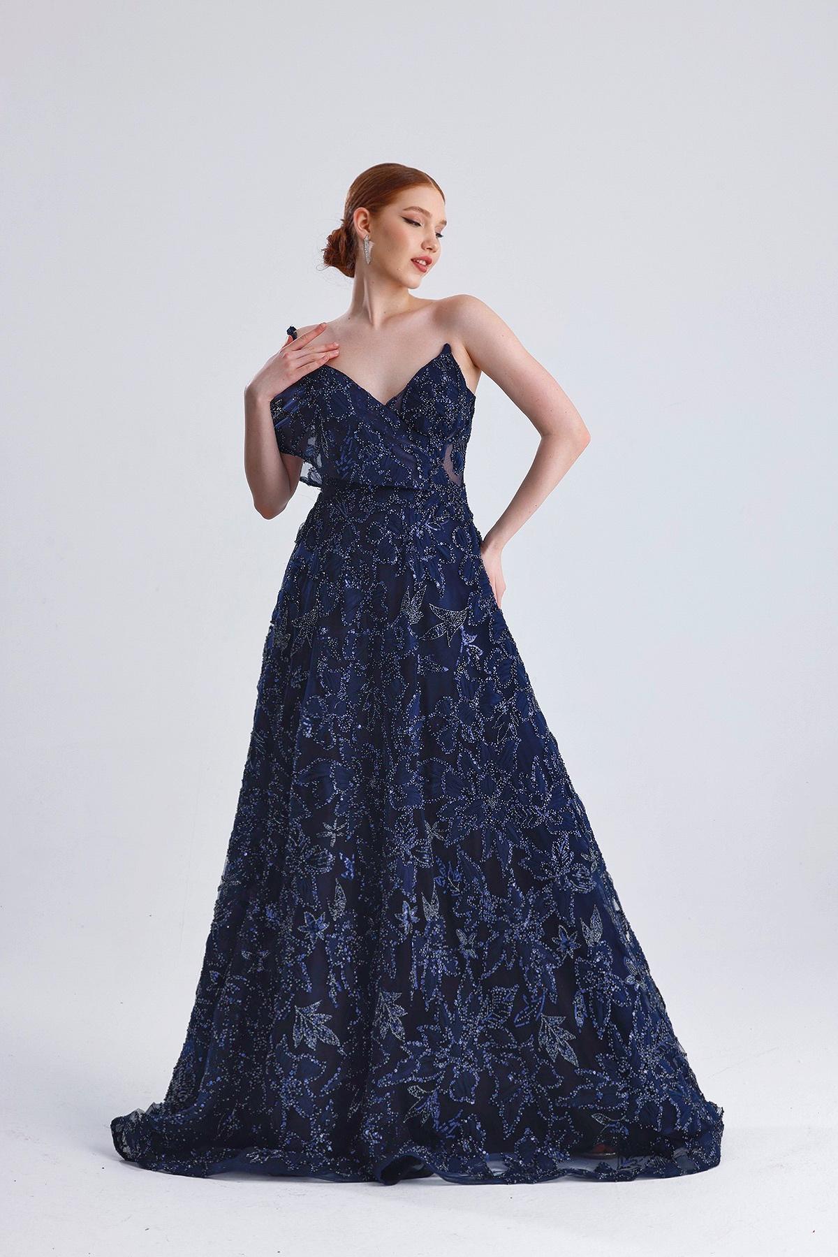 Tek Omuz Detaylı İşlemeli Kabarık Tasarım Abiye Elbise